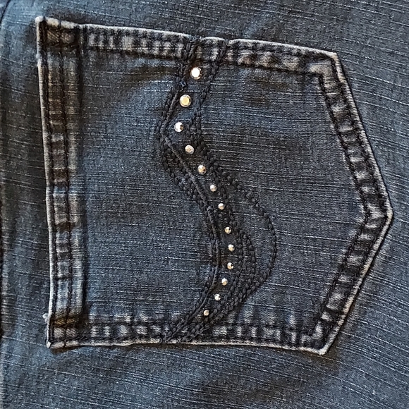 Lee Denim - Lee Jeans Slender Secret 12 Short